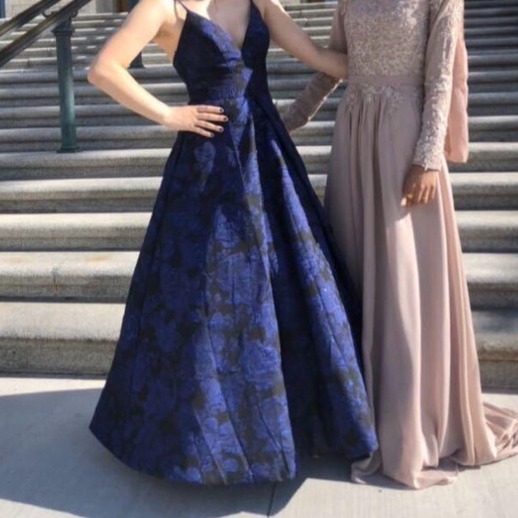 Flair New York size 4 Prom Dress - Picture 2 of 3